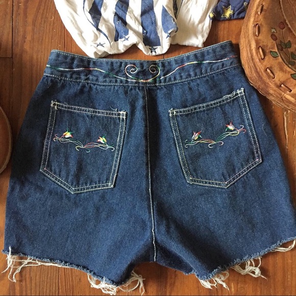 Vintage high waist denim shorts 1970’s - Picture 3 of 7